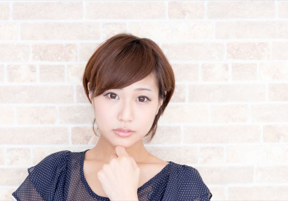 女性